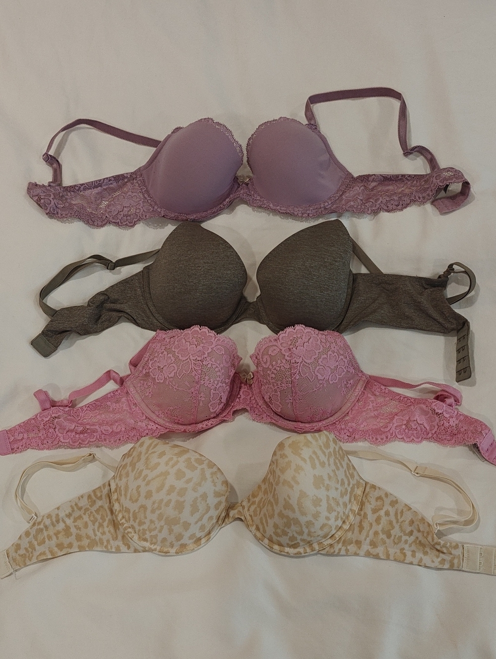 Lot of Victoria's Secret bras